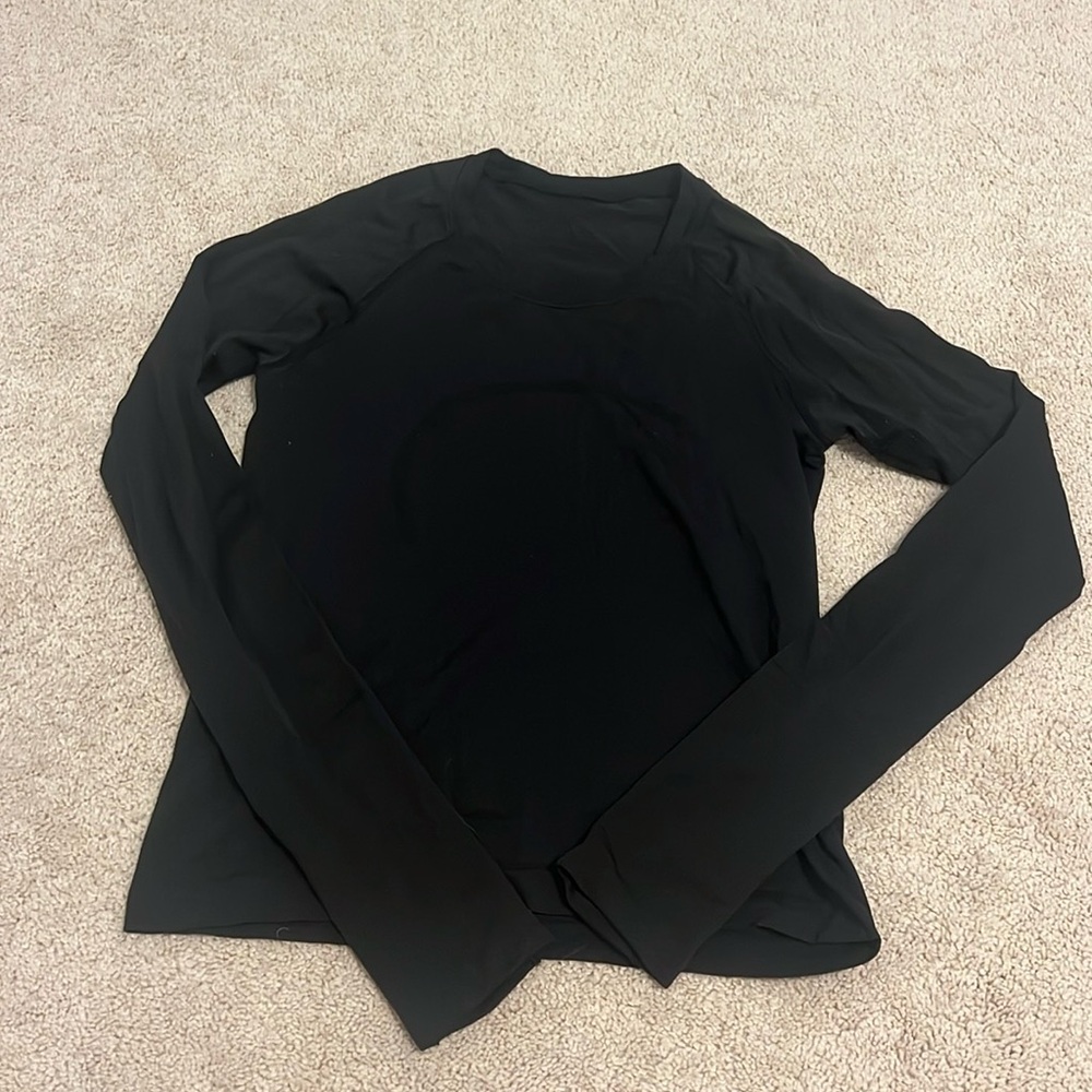 LULULEMON BLACK LONG SLEEVE SWIFTLY TECH
